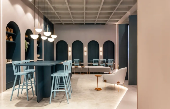 A mais nova coletânea da Italínea aposta em formas arredondadas para criar ambientes contemporâneos e cheios de estilo. Créditos: Roberta Gewehr